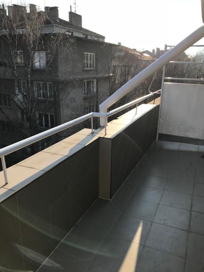 City Hostel София Экстерьер фото
